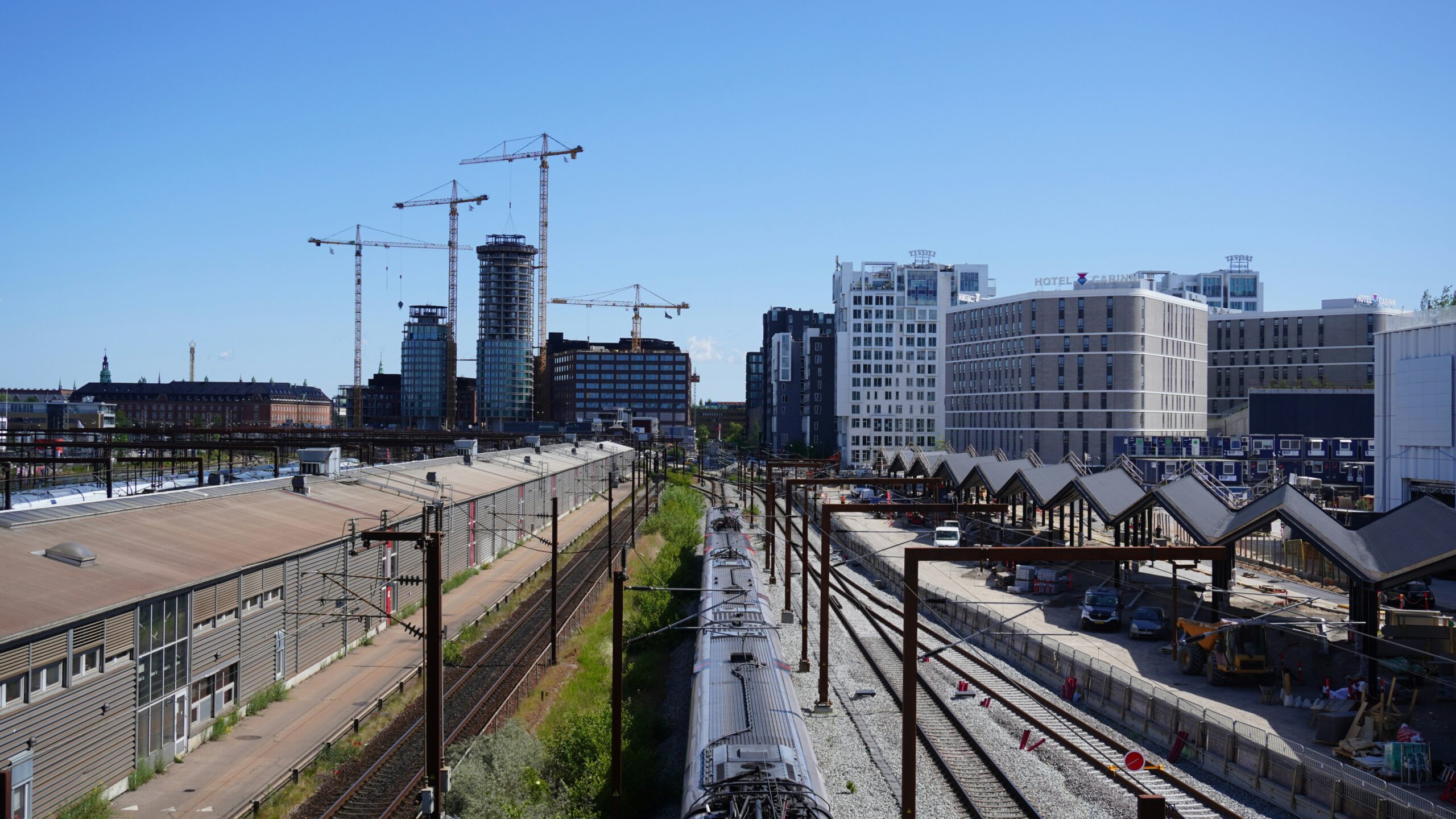 Uncertain Future for Downtown Ottawa High-Speed Rail Station Amid Official Concerns